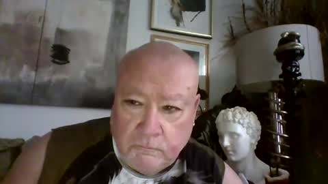 Snapshot of denboisvin2043 chatting on 09.20.25 denboisvin2043 online show from 09.20.25