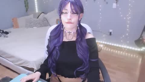 Snapshot of deni_bloom chatting on 10.07.25 Denisse    schedule Monday to Friday 1300-1900 mexican time Saturday-maybe it could be a surprise IDEPENDENT MODEL online show from 10.07.25