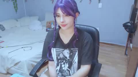 Snapshot of deni_bloom chatting on 10.15.25 Denisse    schedule Monday to Friday 1300-1900 mexican time Saturday-maybe it could be a surprise IDEPENDENT MODEL online show from 10.15.25