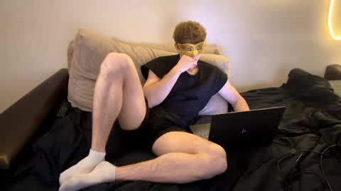 Snapshot of deniel_horny chatting on 05.04.26 Deni online show from 05.04.26