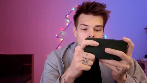 Denis online show from 11.28.25