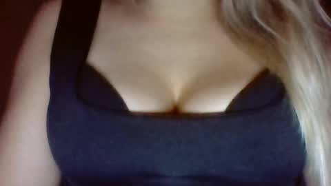 Snapshot of denise433470 chatting on 08.05.26 denise433470 online show from 08.05.26