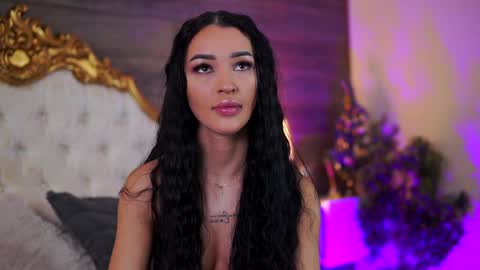 denisedevilles online show from 01.08.25