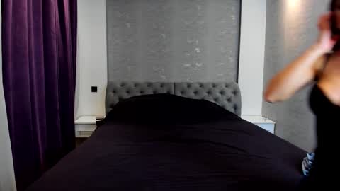 DomDenizee   online show from 10.30.25