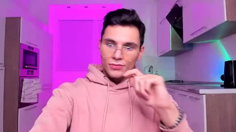 Den online show from 12.04.24