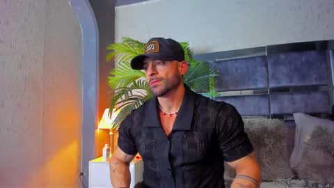 dennis_cox_ online show from 03.02.25