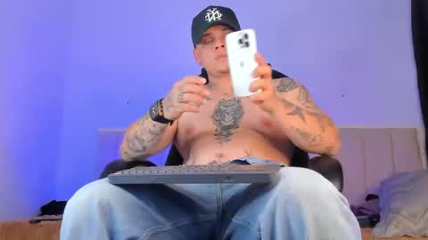 dennis munera online show from 11.22.25