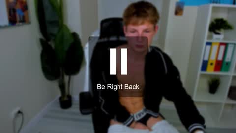 Snapshot of dennis_rodriguez chatting on 11.25.25 Dennis online show from 11.25.25