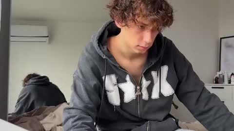 Snapshot of denobluora chatting on 09.26.25 Jasper   online show from 09.26.25