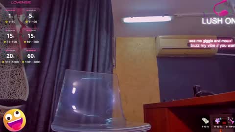 Snapshot of denychantall chatting on 12.02.24 denychantall online show from 12.02.24