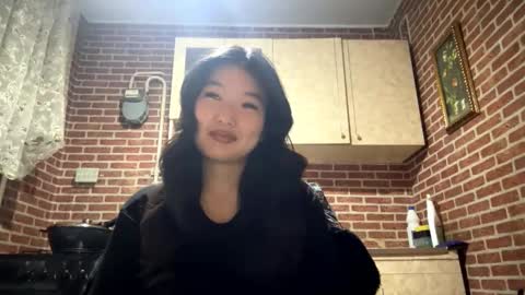 Snapshot of denysebernacchi chatting on 02.12.26 Emma online show from 02.12.26
