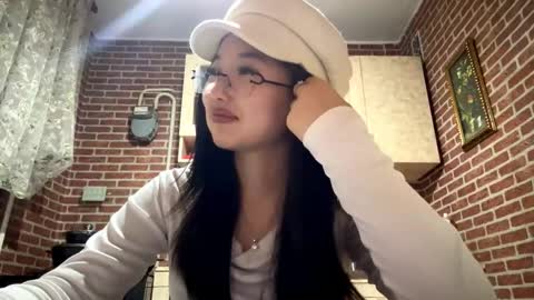 Snapshot of denysebernacchi chatting on 02.17.26 Emma online show from 02.17.26