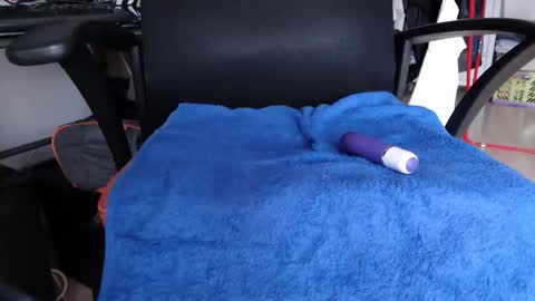 Snapshot of depraved45 chatting on 10.22.25 depraved45 online show from 10.22.25