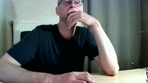 Snapshot of dereck59 chatting on 05.26.26 dereck59 online show from 05.26.26