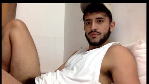 Snapshot of derek_smiith chatting on 02.26.25 Derek smiith online show from 02.26.25