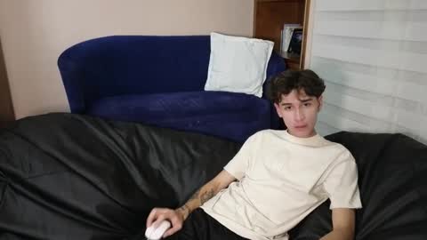 Derek online show from 11.11.25