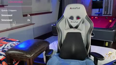 Derrick 52 and Brittany 50 online show from 01.16.26