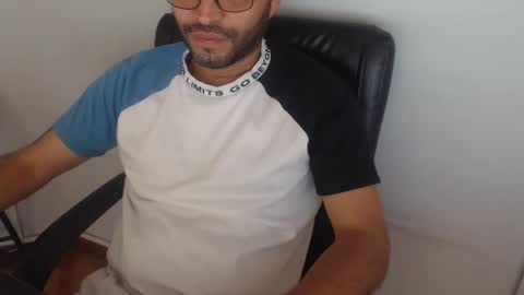     online show from 04.05.26