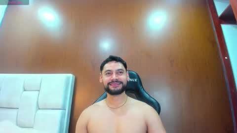 DerryBigger CM online show from 02.21.26