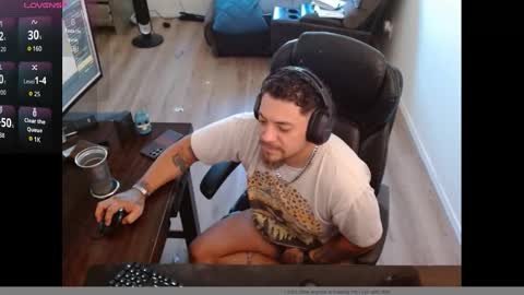 Snapshot of desertadventurer25 chatting on 09.09.25 desertadventurer25 online show from 09.09.25