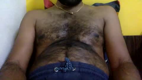Snapshot of desi_suckable chatting on 02.15.25 desisuckable online show from 02.15.25