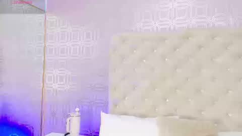 Sara Desire online show from 09.10.25