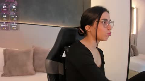 desire online show from 12.05.25