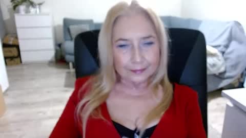 S O F I A online show from 12.09.24