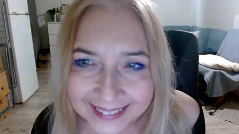 S O F I A online show from 01.20.25