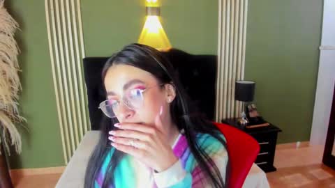 Snapshot of desiring__angel chatting on 03.07.25 Desiring Angel online show from 03.07.25