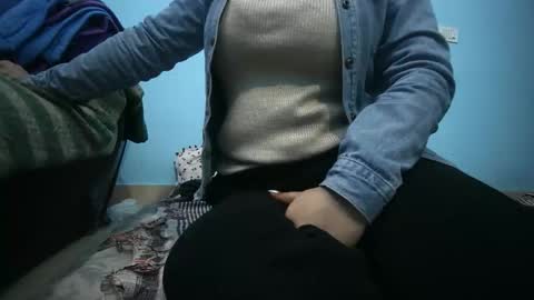 Snapshot of desirussian chatting on 12.01.25 desirussian online show from 12.01.25