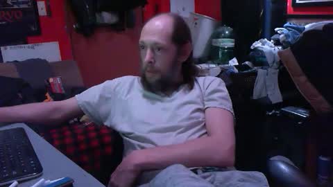 Snapshot of desolation2012 chatting on 01.26.25 desolation2012 online show from 01.26.25