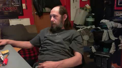 Snapshot of desolation2012 chatting on 01.27.25 desolation2012 online show from 01.27.25