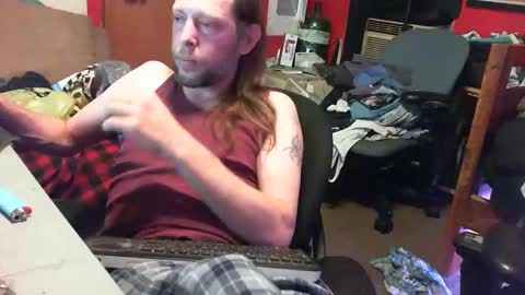 Snapshot of desolation2012 chatting on 09.27.25 desolation2012 online show from 09.27.25