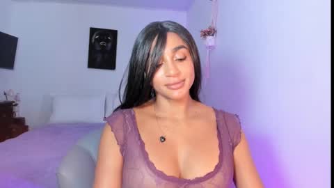 Destinne Mill online show from 02.19.25