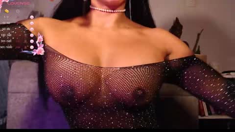 Snapshot of destinnemil chatting on 02.19.26 Destinne Mill online show from 02.19.26