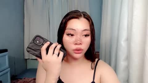 Snapshot of destinyroxie chatting on 01.04.25 ROXIE  online show from 01.04.25