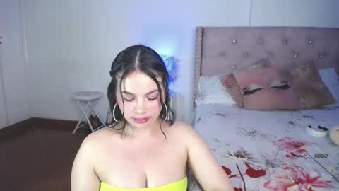 Snapshot of destinysweet21 chatting on 03.01.25 destinysweet21 online show from 03.01.25