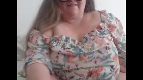 Snapshot of devilschick chatting on 06.24.26 DevilsChick -- OF online show from 06.24.26
