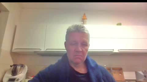 Snapshot of devon_nite chatting on 12.18.24 Devon online show from 12.18.24