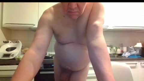 Snapshot of devon_nite chatting on 02.09.25 Devon online show from 02.09.25