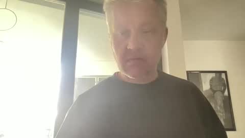 Snapshot of devon_nite chatting on 09.17.25 Devon online show from 09.17.25