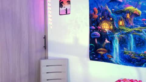 Sara 3 online show from 11.25.25