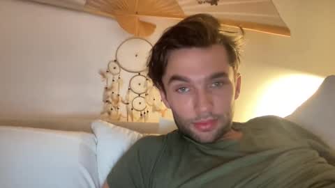 devyy333 online show from 12.30.24