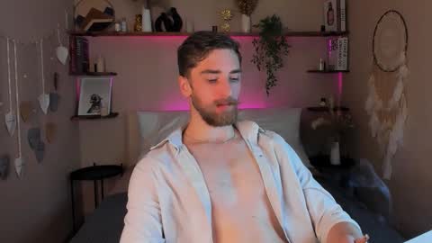 Snapshot of dexter_dexx chatting on 10.13.25 Dexter online show from 10.13.25