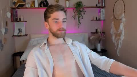 Snapshot of dexter_dexx chatting on 10.17.25 Dexter online show from 10.17.25