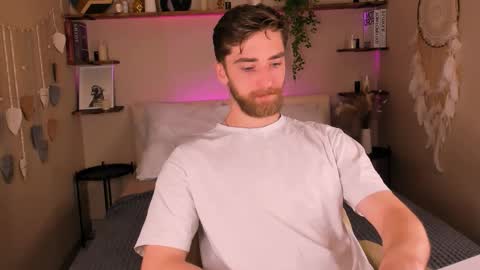 Snapshot of dexter_dexx chatting on 10.20.25 Dexter online show from 10.20.25