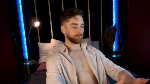 Snapshot of dexter_dexx chatting on 11.08.25 Dexter online show from 11.08.25