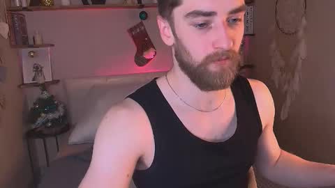 Snapshot of dexter_dexx chatting on 12.14.25 Dexter online show from 12.14.25