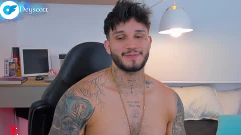 JULIAN online show from 01.18.25